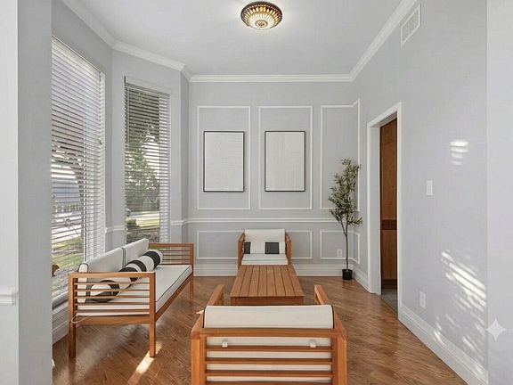 2nd image of 610 Christan Ct