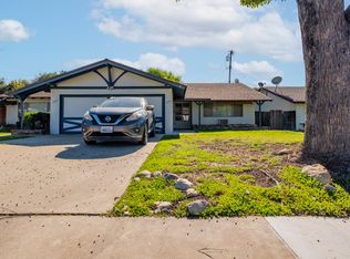 1936-1938 Royalty Dr, Pomona, CA 91767