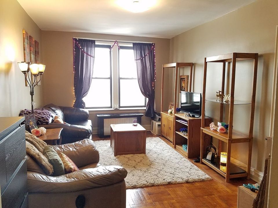1st image of 2460 32nd St APT 15D