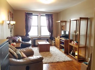 2460 32nd St APT 15D, Astoria, NY 11102