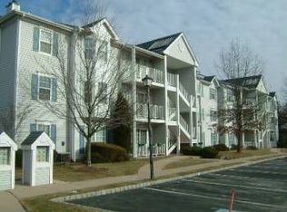 274 Kempsey Dr, North Brunswick, NJ