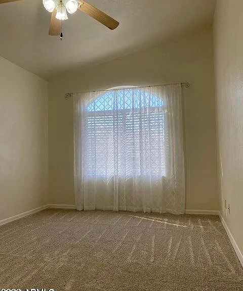 8972 W Lisbon Ln — Photo 24