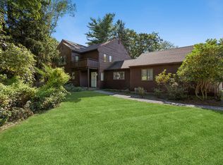47 Spring Pond Ln, Southampton, NY 11968