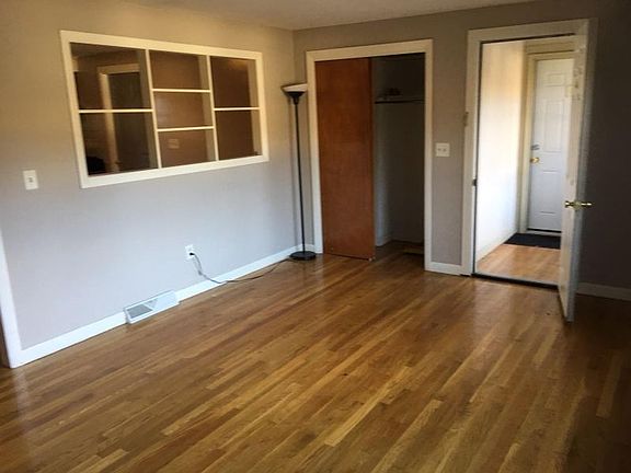 4th image of 241A Pine River Dr