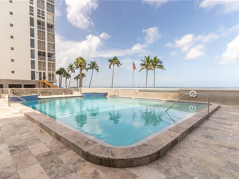 10701 Gulf Shore Dr #1002 — Photo 31