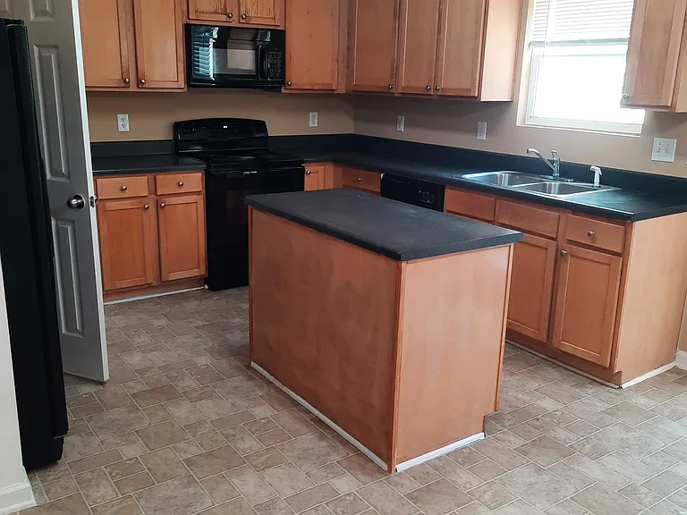 508 Sternwheel Way — Photo 9