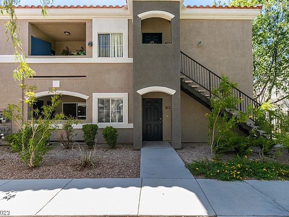 4th image of 10245 S Maryland Pkwy #1206
