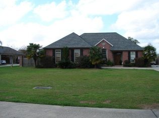 129 Autumn Ridge Dr, Thibodaux, LA 70301