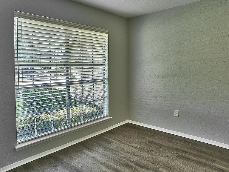10817 Sandpiper Ln — Photo 14