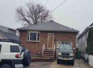 36 E 13th St, Linden, NJ 07036