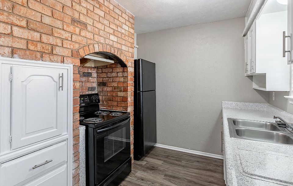 The Bristols Apartments 825 Norwood Dr Hurst TX Zillow