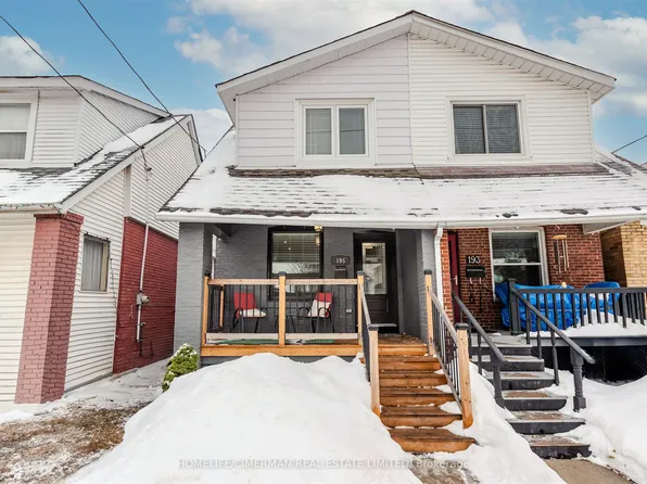 195 Torrens Ave, Toronto, ON M4J 2P6