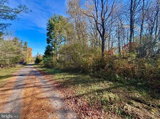 Pleasant St, Masontown, WV 26542