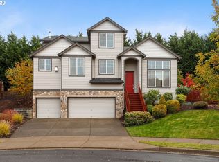 9068 SE Hamilton Ln, Happy Valley, OR 97086