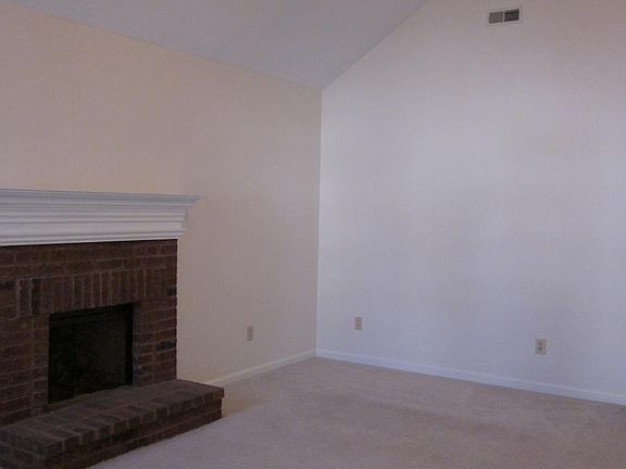 Living Room, vaulted ceiling