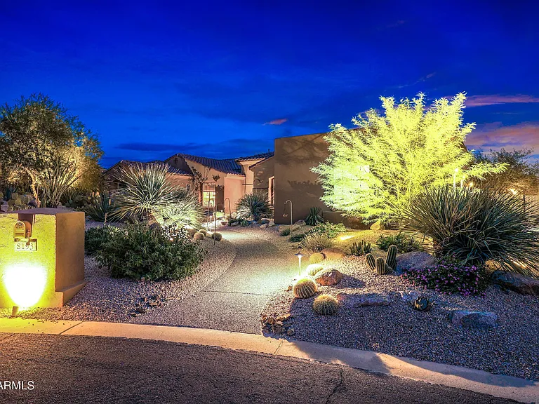 8193 E Sand Flower Dr — Photo 32