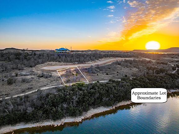 2nd image of Clearwater Point