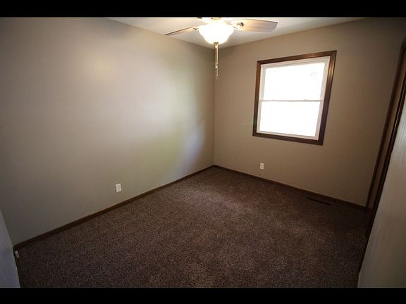 5th image of 1100 Cold Spring Rd