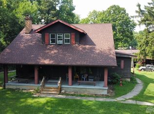 6025 Dog Leg Rd, Dayton, OH 45415