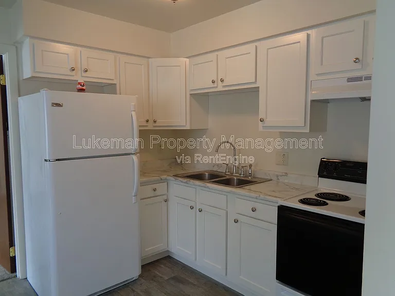 13024 North Boulevard St #4 — Photo 7