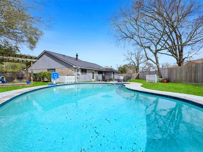 16755 Schooners Way, Friendswood, TX, 77546