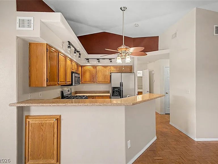 381 Manti Pl #0 — Photo 8