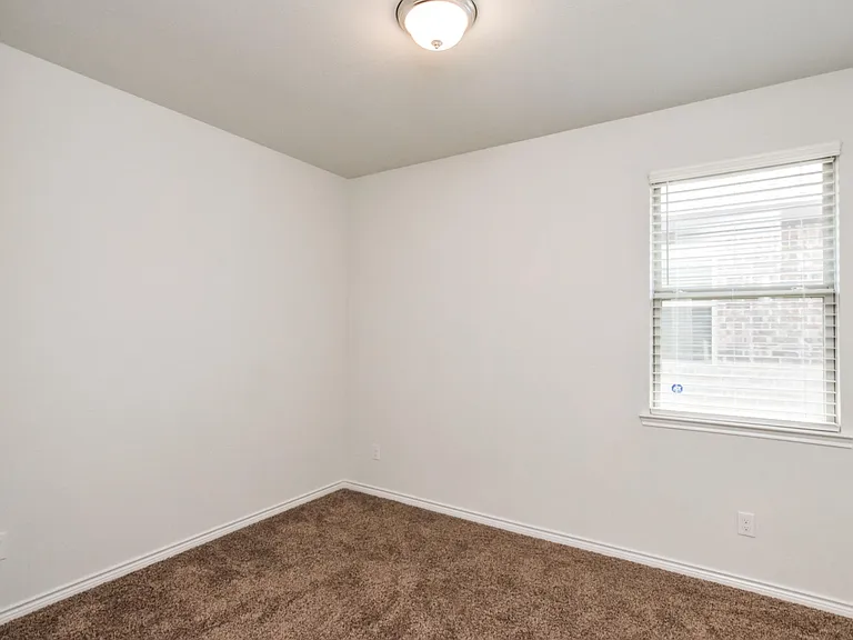 6317 Crownmere Dr — Photo 11