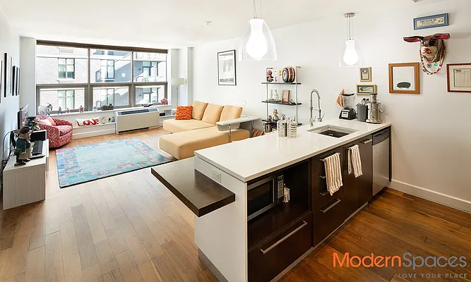 Sold by Modern Spaces | media 3