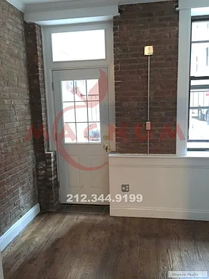 Rented by Magnum Realty Holdings, LLC | media 21