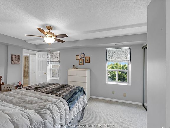 5th image of 10 Van Allen Ave #1001