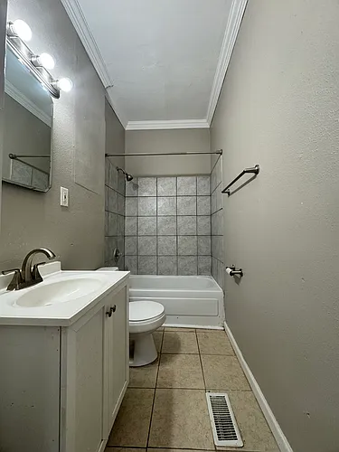 6024 Washington Blvd #1S Photo 1 6024 Washington Blvd #1S Photo 1