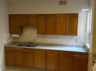 1864 Danforth Ave #301, Toronto, ON M4C1J4