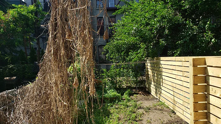 Rented by The Hamilton Group | media 12