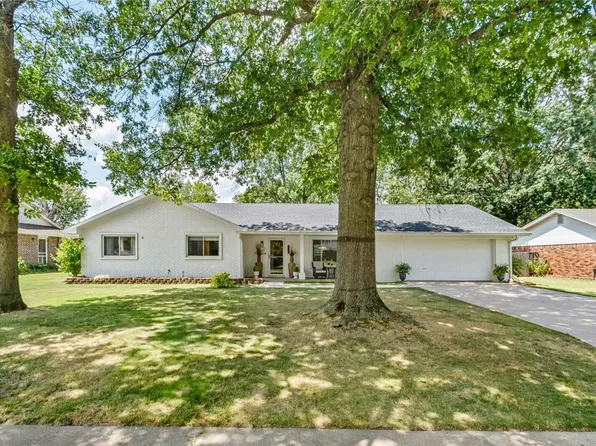 202 Angela St, Springdale, AR 72762