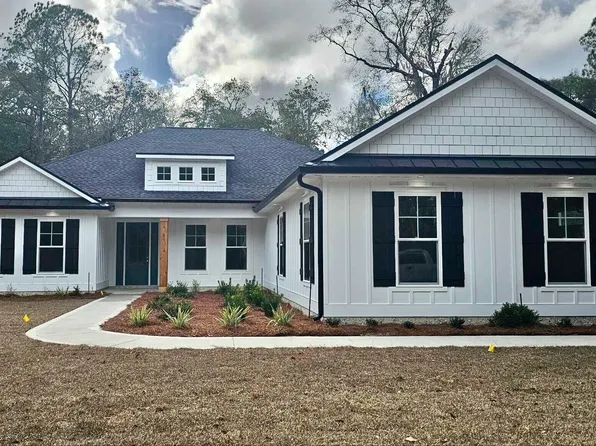 81 Annapolis Dr, Waverly, GA 31565