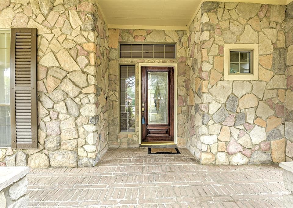 1st image of 21734 Canyon Peak Ln