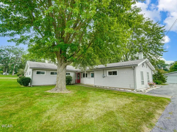 2185 Grimmwood Dr, Lima, OH 45806