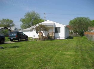 26671 Pattow St, Roseville, MI 48066