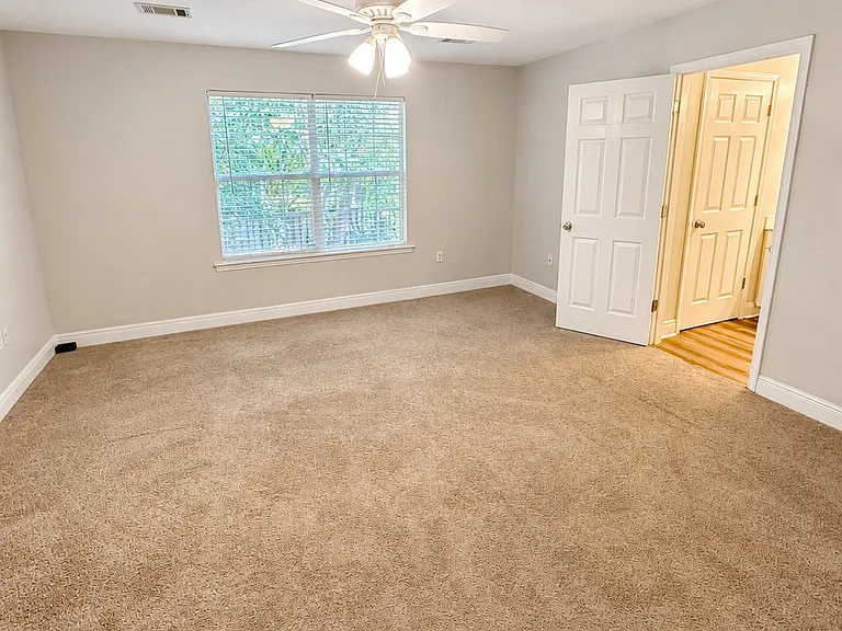 206 Jefferson Pl — Photo 8