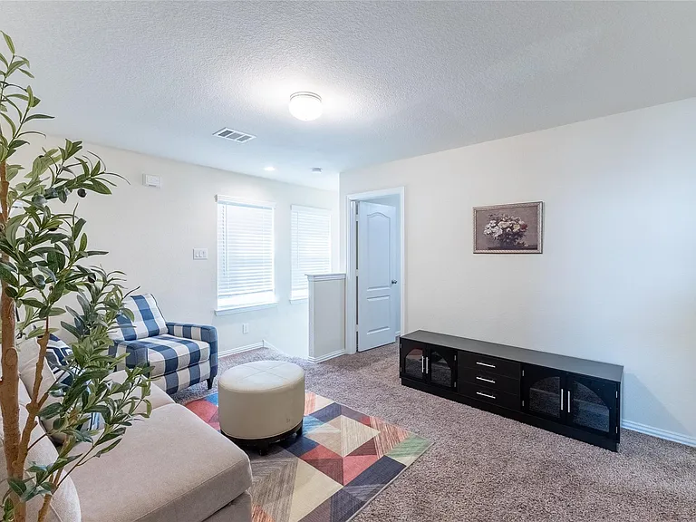 11413 Hackmatack Way — Photo 24