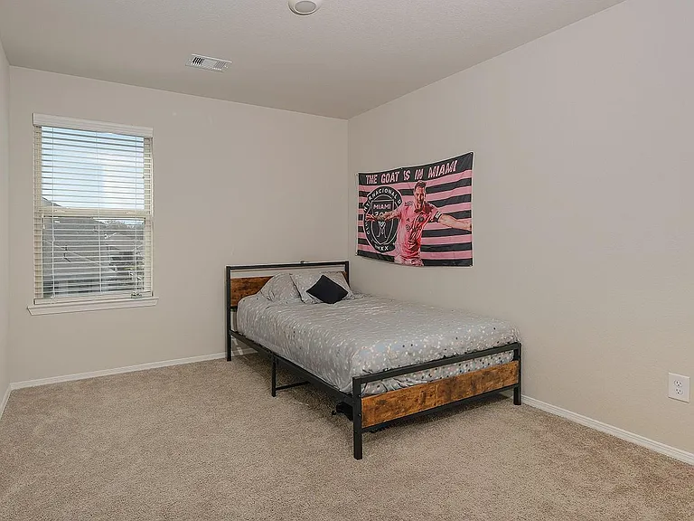 1822 Brushy Cedar Dr — Photo 15