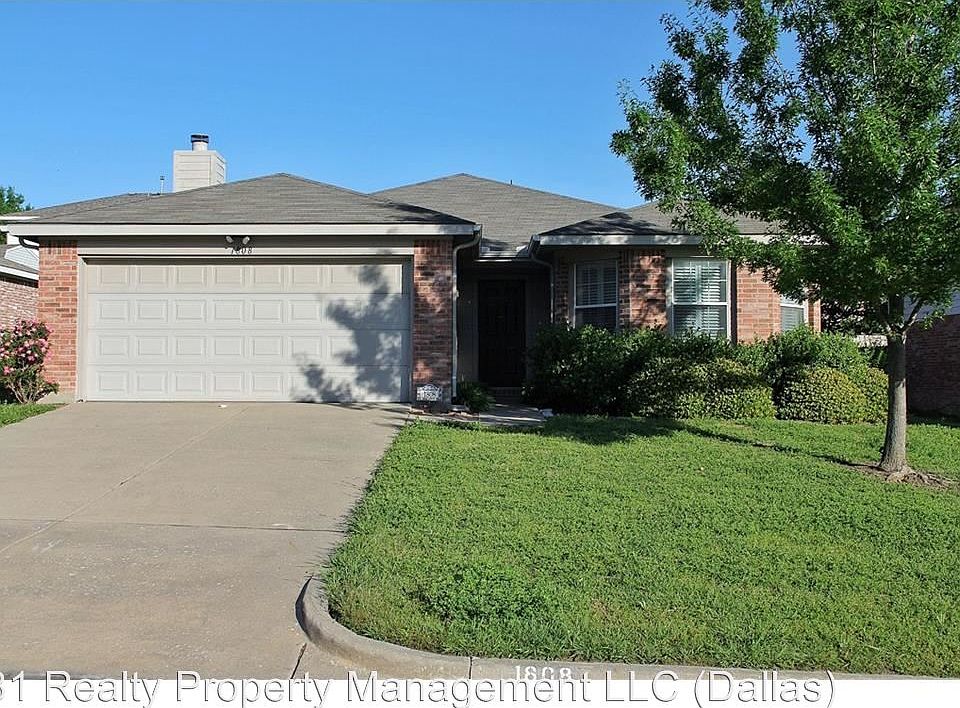 1st image of 1808 Brookshire Ln