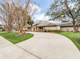 6604 Forest Creek Dr, Dallas, TX 75230