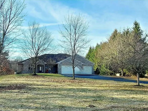 2244 Nineteen Mile Rd, Kent City, MI 49330