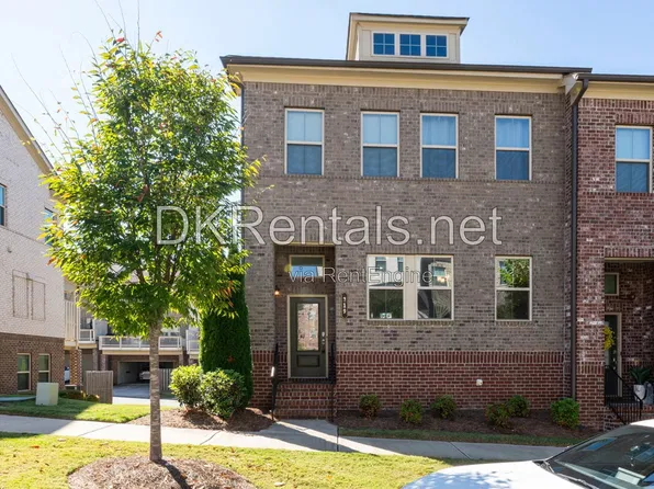 319 Commons Ave, Woodstock, GA 30188