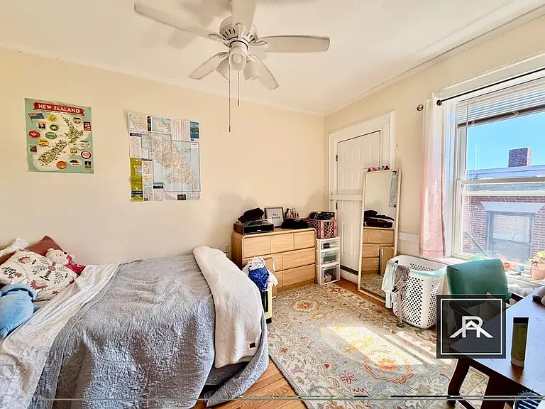 20 Park Vale Ave #11 — Photo 7