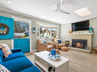 2845 Lakeview Dr, Santa Cruz, CA 95062