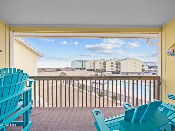 918 N New River Drive #633, Surf City, NC 28445