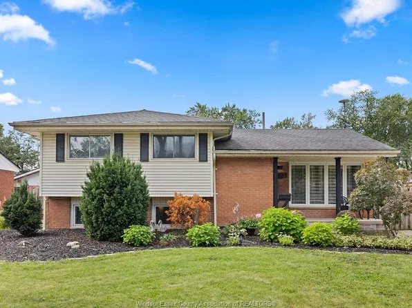 1023 Marjorie Dr, Windsor, ON N8S 4A2