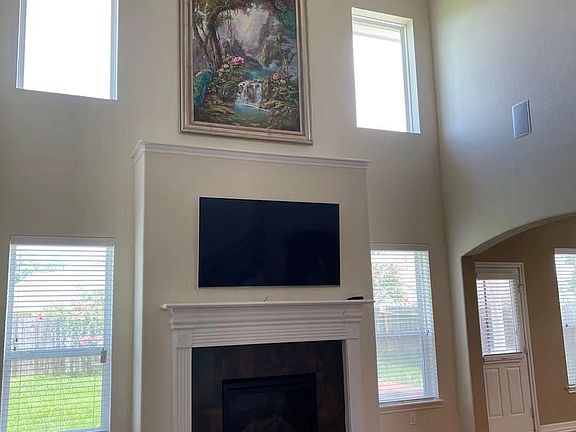 5th image of 18118 Cimmaron Oak Ln